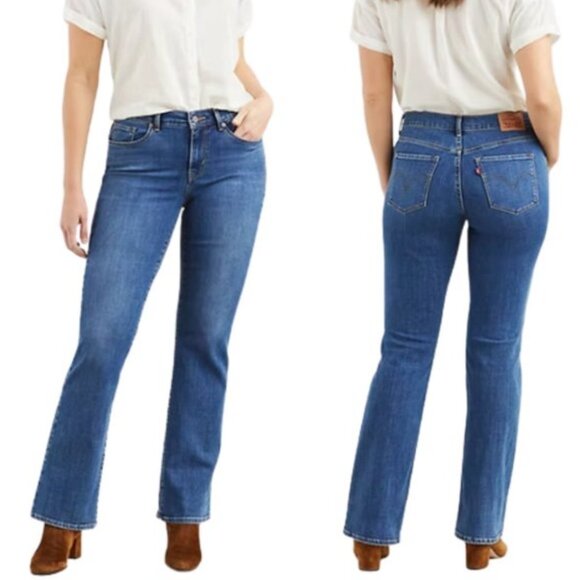 Levi’s Women’s Classic Bootcut Jeans SZ 32 Dark Blue Wash like new! - Picture 1 of 12